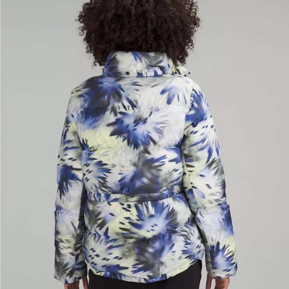 NWT Lululemon Wunder Puff Down Coat Jacket Multi Pucci Print Sz.Small - Picture 9 of 13